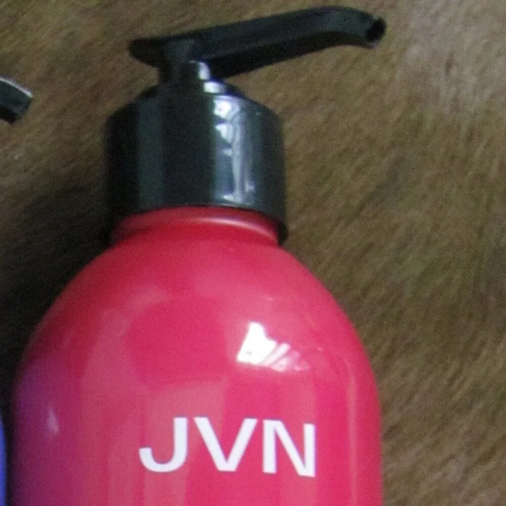 JVN ‎ CONDITIONER NEW IN PACKAGE
